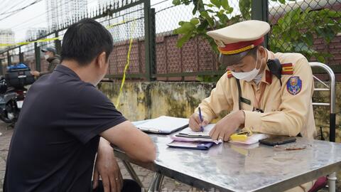 Xử lý 338 trường hợp vi phạm luật giao thông trong ngày 14/11