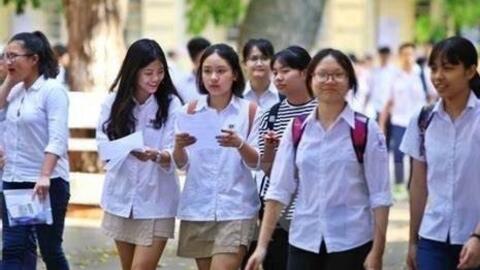 Kiến nghị từ năm 2025, thi tốt nghiệp THPT hai môn bắt buộc