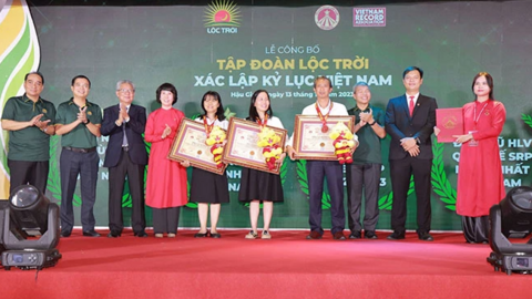 Lộc Trời xác lập 3 kỷ lục Việt Nam mới 