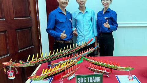 Khởi nghiệp với sản phẩm ghe ngo thu nhỏ 