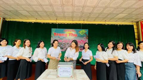 “Trung thu lan tỏa yêu thương” sẻ chia với đồng bào vùng lũ