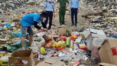 Thanh Hóa: Tiêu hủy hơn 2,3 nghìn sản phẩm nhập lậu