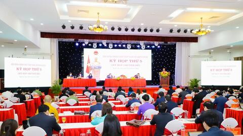 Bà Quế Thị Trâm Ngọc được bầu giữ chức Phó trưởng Ban Dân tộc HĐND tỉnh Nghệ An