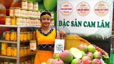 Xoài sấy muối ớt và giấc mơ đưa sản vật địa phương đi xa của nhóm bạn trẻ ở Cam Lâm