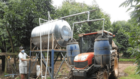 "Ông Năm sầu riêng” với sáng tạo khoa học kỹ thuật, sản xuất nông nghiệp hữu cơ