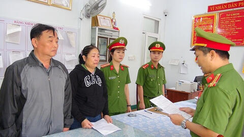 Bắt hai vợ chồng lừa đảo chiếm đoạt 371 tỷ đồng