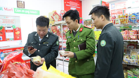 Bắc Ninh tiến hành thanh, kiểm tra an toàn thực phẩm gần 1.400 cơ sở dịp Tết Nguyên đán, lễ hội Xuân 2023