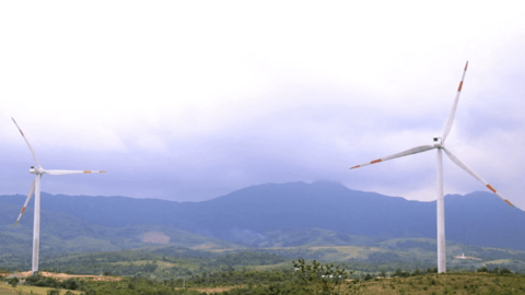 Hoàn thiện chính sách phát triển năng lượng sạch