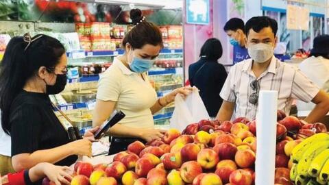 Đừng để “tăng lương không bằng tăng giá”