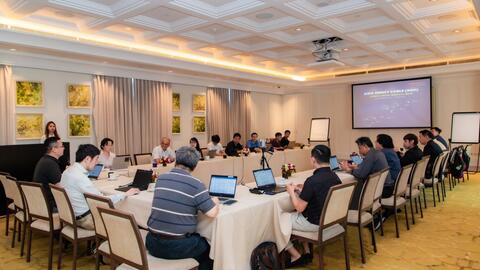 Viettel Solutions đăng cai hội nghị dự án cáp quang biển ADC