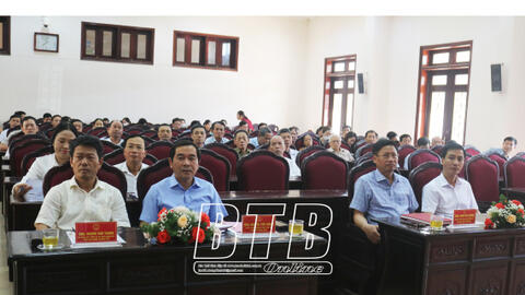 Đồng chí Nguyễn Tiến Thành, Phó Bí thư thường trực Tỉnh ủy, Chủ tịch HĐND tỉnh tiếp xúc cử tri tại thành phố Thái Bình