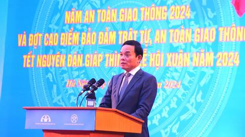 Hướng đến mục tiêu kéo giảm tai nạn và ùn tắc giao thông
