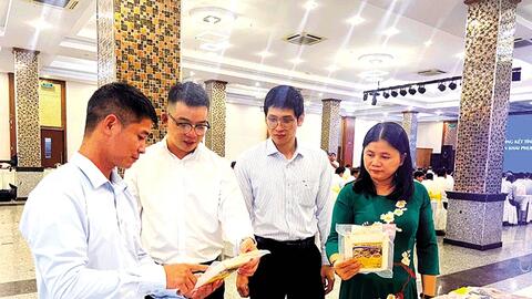 Trợ lực hợp tác xã ứng dụng công nghệ chế biến, nâng cao hiệu quả sản xuất 