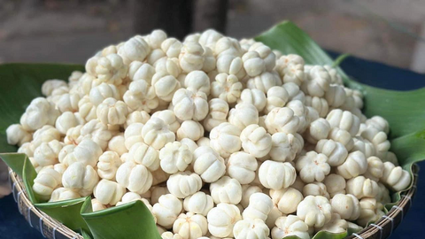 Măng cụt xanh gọt sẵn đầu mùa lại "hót", giá tăng cao lên tới 900.000 đồng/kg