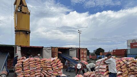 Kim ngạch xuất nhập khẩu quý I tăng cao 