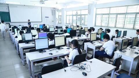 Tìm kiếm tài năng tin học trong học sinh TP HCM