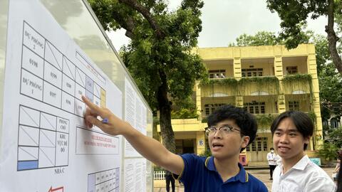 Sáng nay (27/6), hơn 1 triệu sĩ tử thi tốt nghiệp môn Văn
