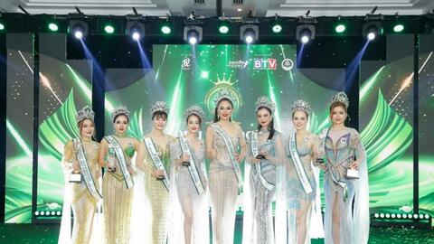 Hoa hậu Biển Việt Nam 2024 diễn ra cùng pháo hoa đón năm mới