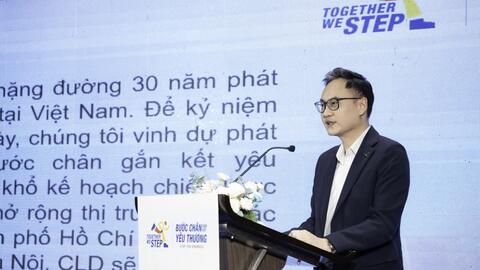 Dành 30.000 USD hỗ trợ trẻ em đường phố và học sinh khó khăn