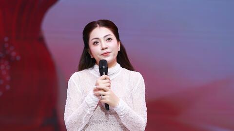 Đài Hà Nội "đỡ đầu" 2 sản phẩm âm nhạc của sĩ Khánh Thy