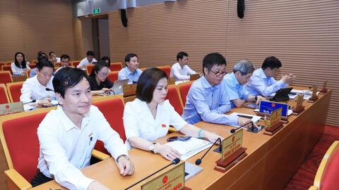 Hà Nội xem xét, ban hành quy định ngừng cung cấp điện, nước