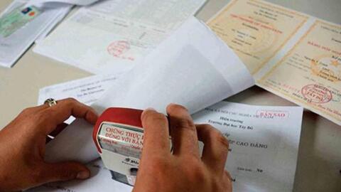 Chấn chỉnh lạm dụng cung cấp bản sao chứng thực từ bản chính