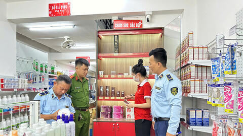 Đà Nẵng: 3 hộ kinh doanh hàng giả, hàng lậu bị xử phạt 300 triệu đồng