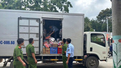 Lai Châu: Lực lượng chức năng quyết liệt xử lý hàng hóa vi phạm