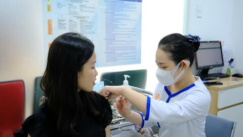 Dịch sốt xuất huyết lan rộng, nguy cơ bùng phát sớm chu kỳ mới