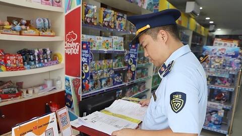 Quản lý thị trường Hà Tĩnh tăng cường kiểm soát hàng hóa dịp Trung thu