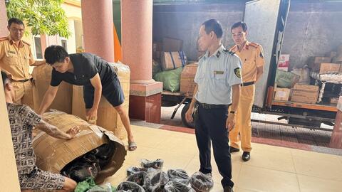 Ninh Bình: Phạt 16 triệu đồng, tiêu hủy 280 mũ bảo hiểm giả nhãn hiệu HONDA