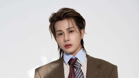 Ca sĩ Jack bị phạt 55 triệu đồng, cấm biểu diễn 9 tháng