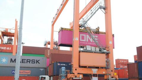 Xuất nhập khẩu 2026 giữ nhịp tăng trưởng ổn định từ đầu năm