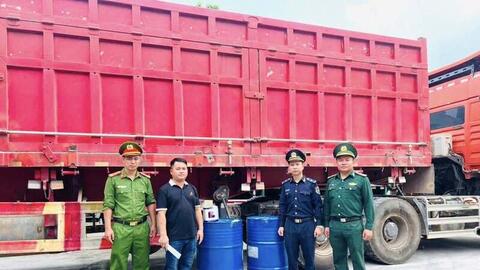 Vận chuyển trái phép vàng, dầu diesel diễn biến phức tạp tuyến biên giới
