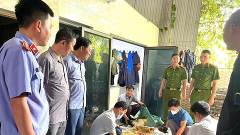 Hà Tĩnh: Khởi tố, bắt tạm giam đối tượng giết mổ, bán thịt lợn dịch