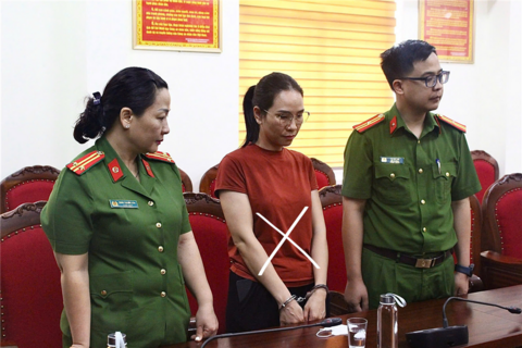 <a href="/tong-hop" title="Tổng hợp" rel="dofollow">Tổng hợp</a>