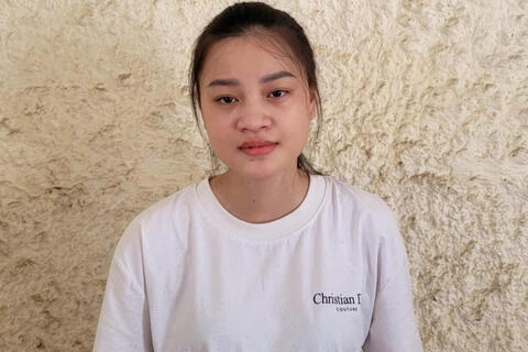 <a href="/tong-hop" title="Tổng hợp" rel="dofollow">Tổng hợp</a>
