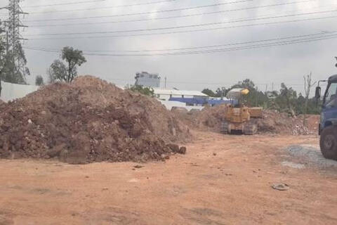 <a href="/tong-hop" title="Tổng hợp" rel="dofollow">Tổng hợp</a>