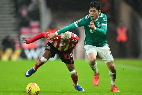 <a href="/tong-hop" title="Tổng hợp" rel="dofollow">Tổng hợp</a>