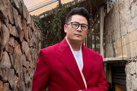 <a href="/tong-hop" title="Tổng hợp" rel="dofollow">Tổng hợp</a>