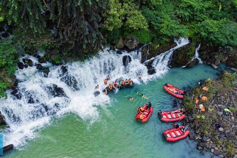 <a href="/xuat-khau" title="Xuất khẩu" rel="dofollow">Xuất khẩu</a>