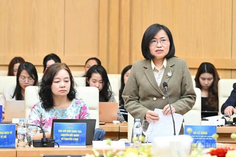 <a href="/xuat-khau" title="Xuất khẩu" rel="dofollow">Xuất khẩu</a>