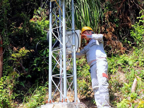 Đầu tư hạ tầng bưu chính – viễn thông, nền móng số cho phát triển bền vững và giảm nghèo toàn diện ở Quảng Ninh