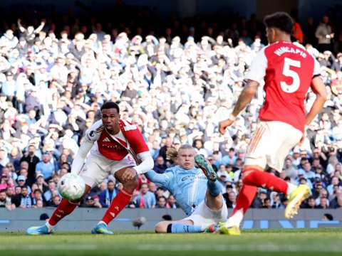 Siêu máy tính gọi tên nhà vô địch, Tottenham ‘bật’ khỏi Ngoại hạng Anh