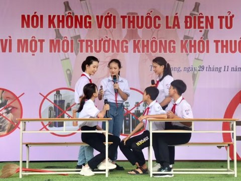 Xây dựng trường học không khói thuốc: Công nghệ số là cầu nối