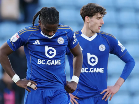 Leicester xuống giải hạng 3 sau 10 năm vô địch Ngoại hạng Anh