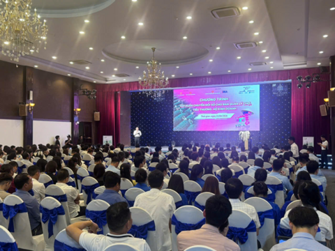 Hỗ trợ tiểu thương tỉnh Thái Nguyên ứng dụng thương mại điện tử