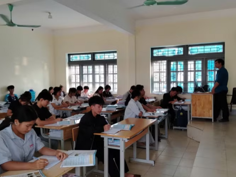 Hoàn thiện hành lang pháp lý cho trường phổ thông nội trú vùng biên