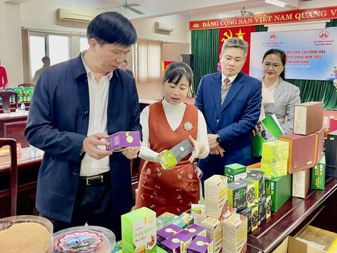 Giữ đầu mối khuyến công để hỗ trợ phát triển công nghiệp nông thôn