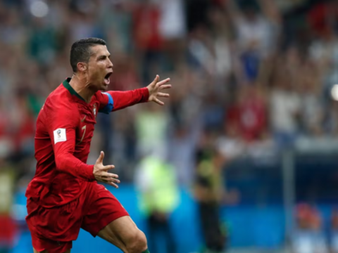 Lập hat-trick kỷ lục, Lionel Messi khẳng định vị thế số 1 thế giới